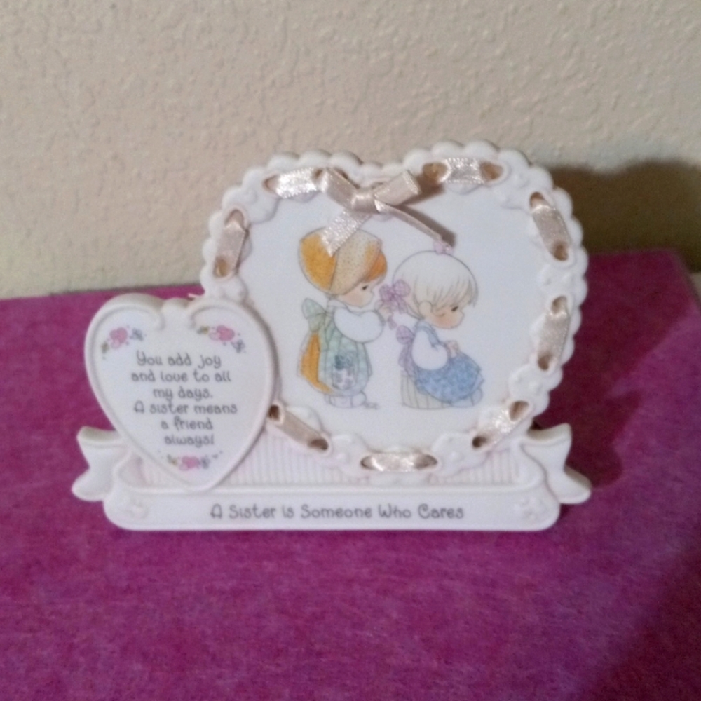 Precious Moment Sisters Procelian-Ceramic Heart Plaque